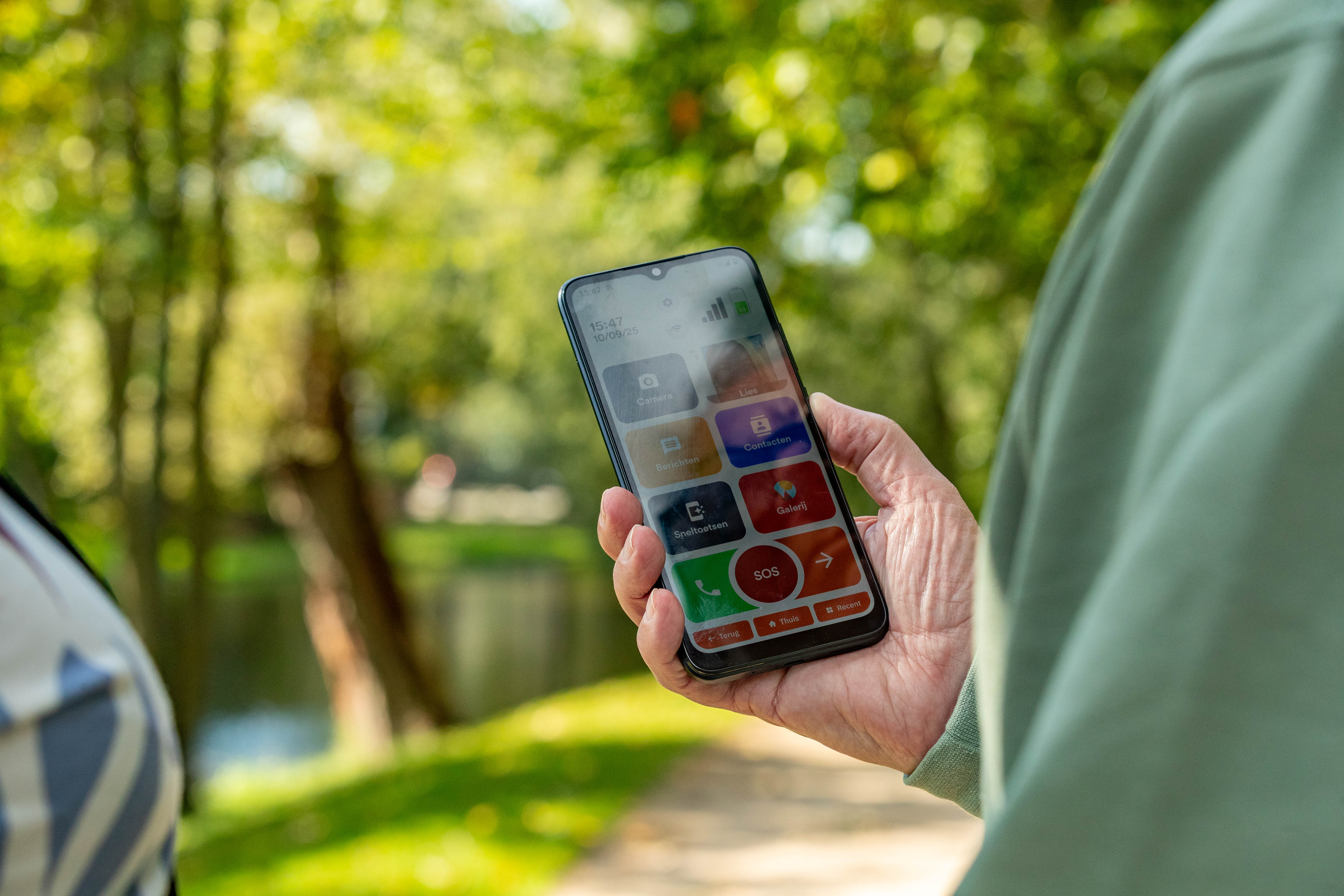 How parasites and fungi colonize a leaky gut